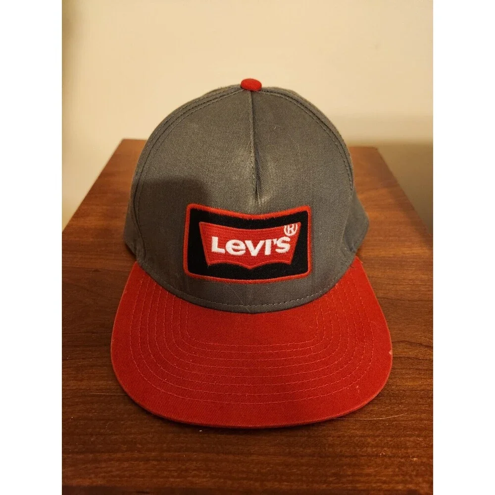 Levi's Men's Classic Adjustable Snapback Trucker Baseball Hat Cap Red Grey Patch